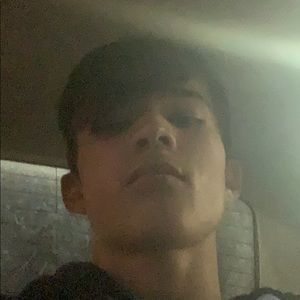 Meet your Posher, Devin